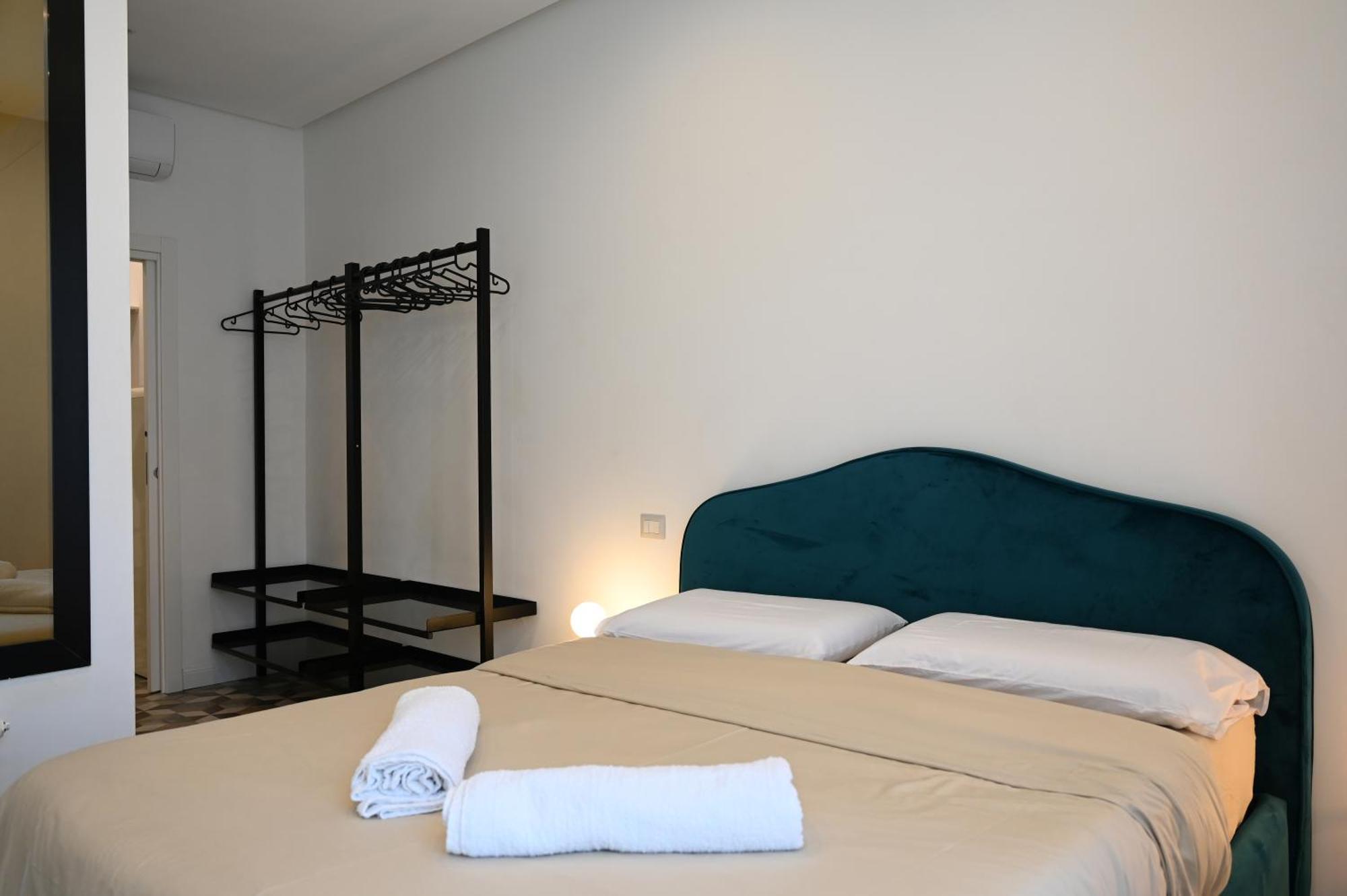 Qhouse Lägenhet Neapel Exteriör bild